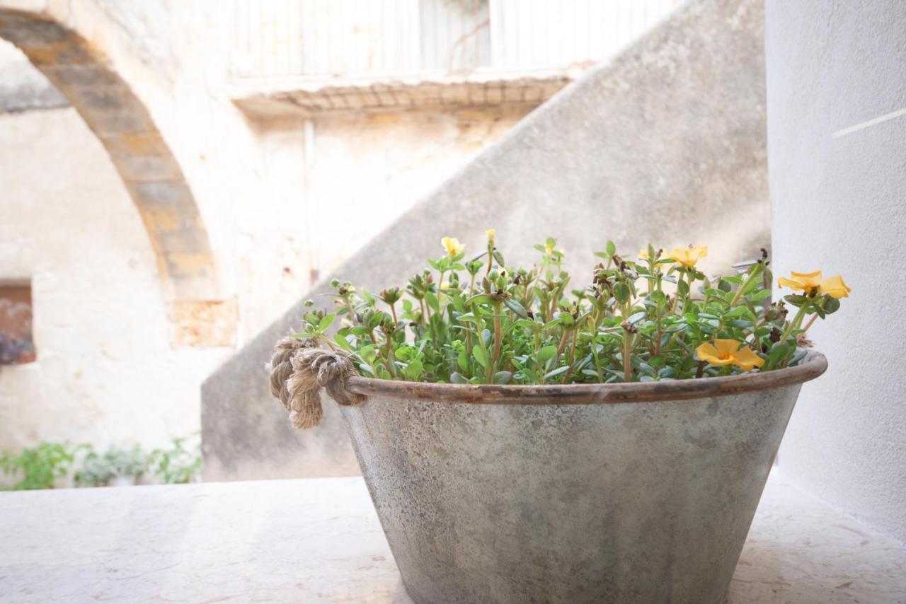 B&B San Michele มาซารา เดล วัลโล ภายนอก รูปภาพ